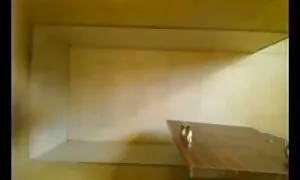 कारी ब्रा, नितम्ब मे ...